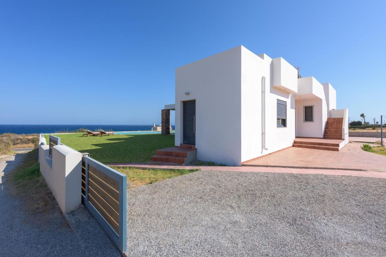 Cristelia Seafront & Pool Villa Lakhaniá Exterior foto
